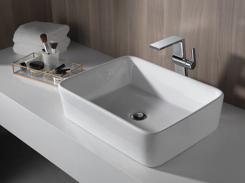 DELTA PIVOTAL BATHROOM VESSEL SINK FAUCET - Image 5