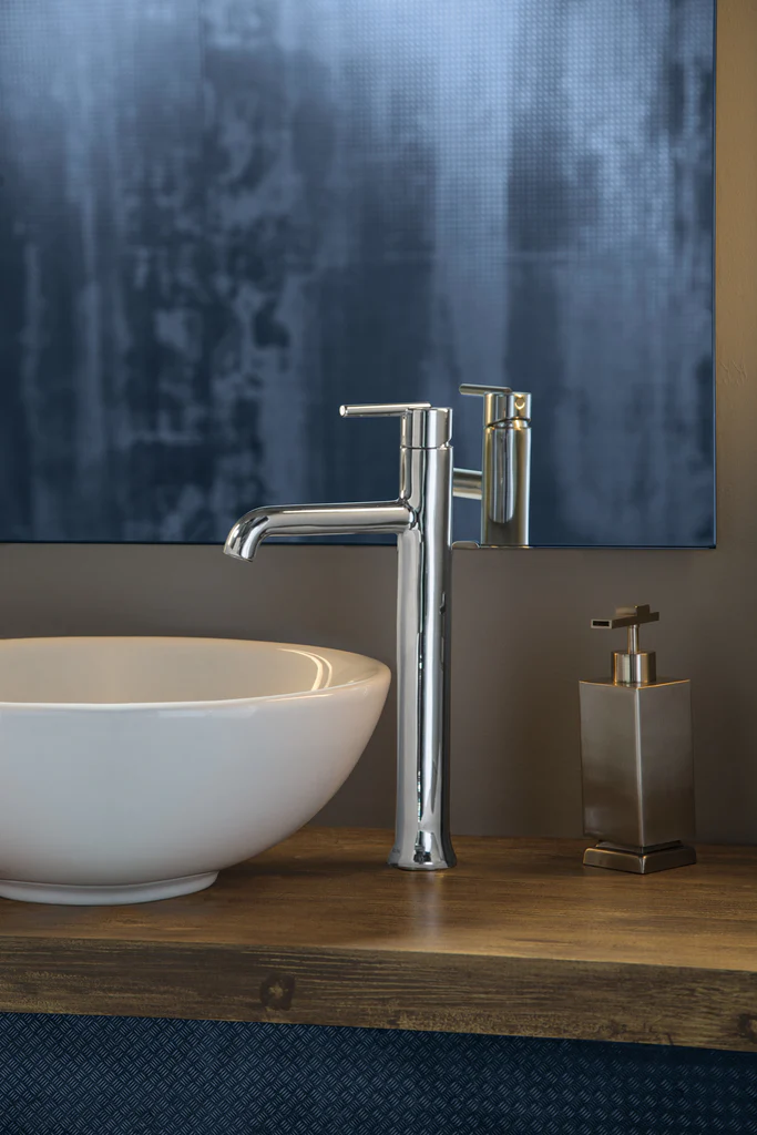 DELTA TRINSIC BATHROOM VESSEL SINK FAUCET - Image 4