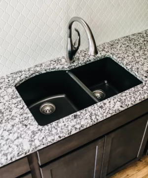 KARRAN 32"