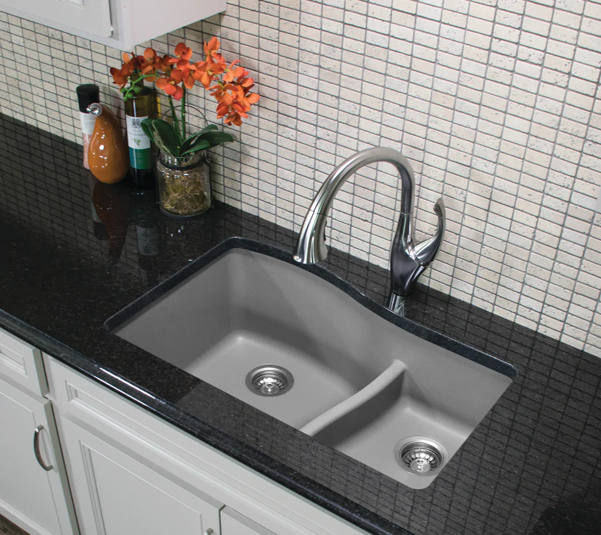 QU-630-GR-3_605x@2x.progressive KARRAN 32"
