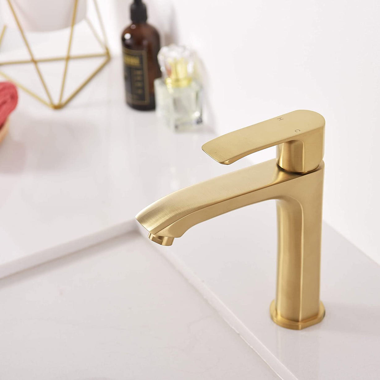 RUBY CANADA SLIM SINGLE HOLE BATHROOM FAUCET - Image 6