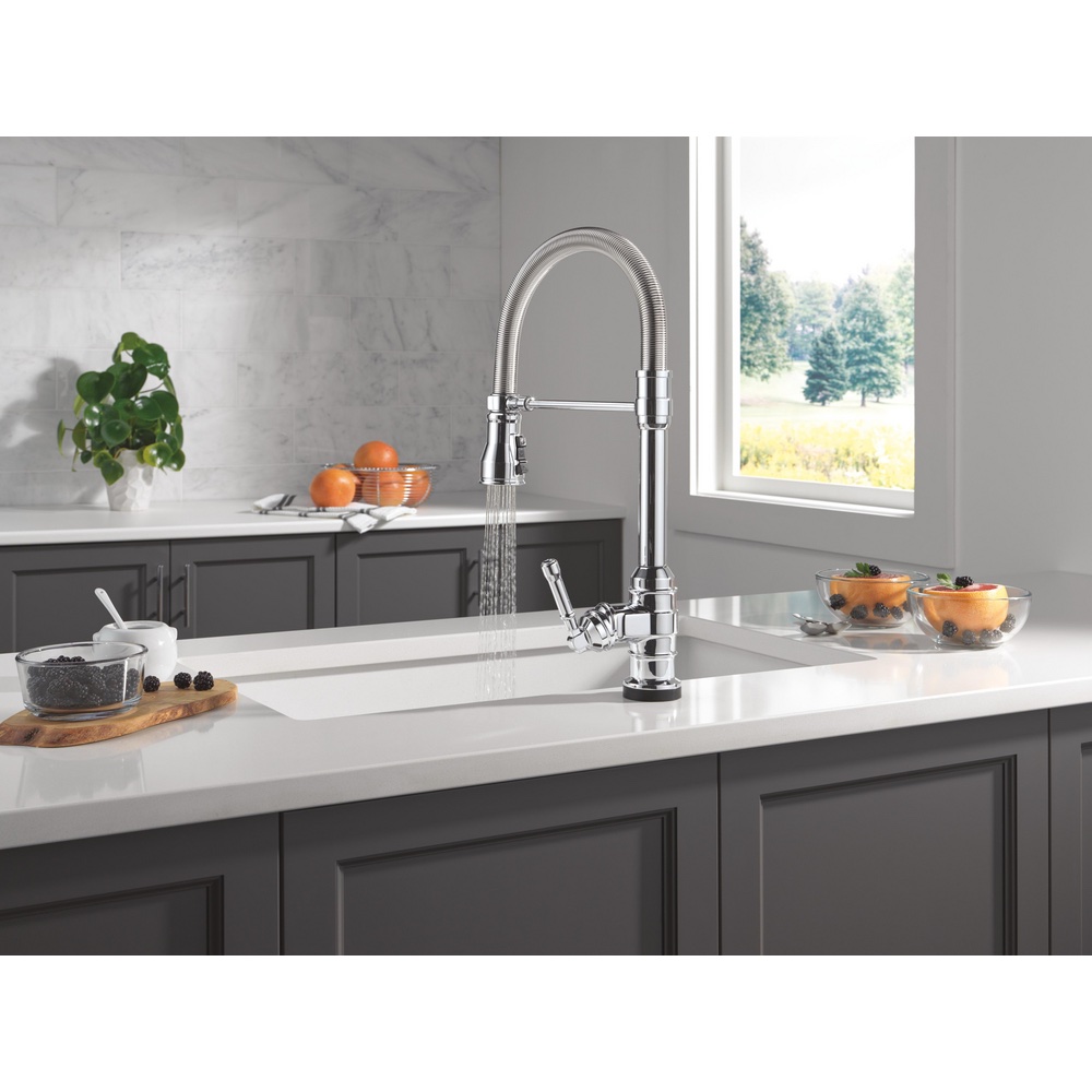 Delta Broderick Pro Touchless Kitchen Pulldown Faucet - Image 3