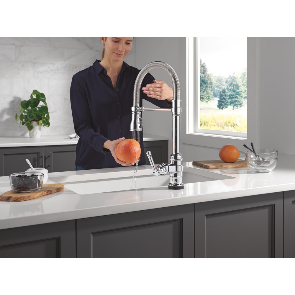Delta Broderick Pro Touchless Kitchen Pulldown Faucet - Image 7