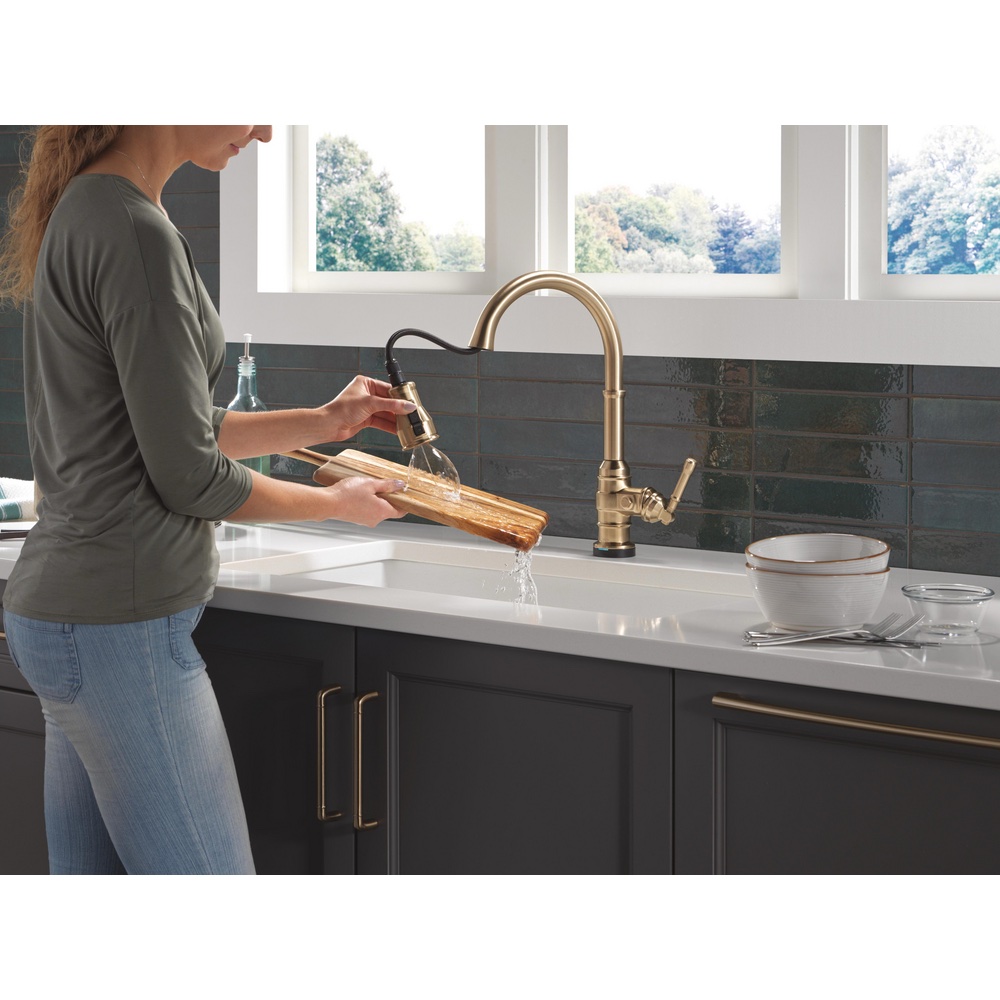 DELTA Broderick Touchless Kitchen Pulldown Faucet - Image 30