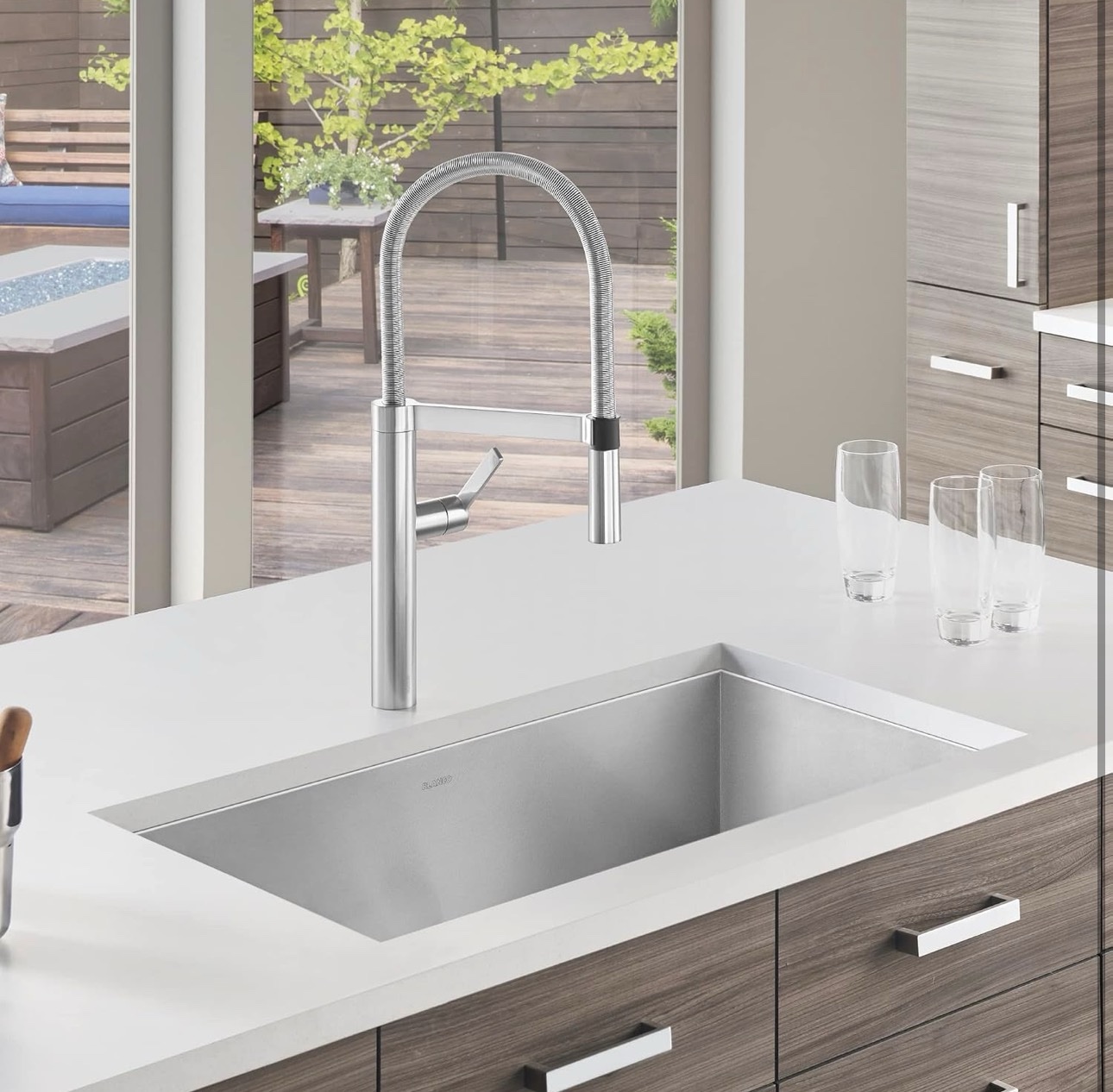 BLANCO 32" x 18" Quatrus Super Single Bowl Sink Stainless Steel - Image 5